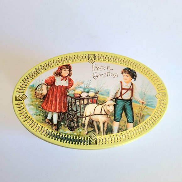 Easter Greetings oval tin box. - Picture 1 of 5